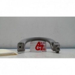 Poignee de maintien avant...