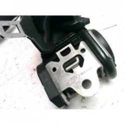 Ceinture arriere droit...