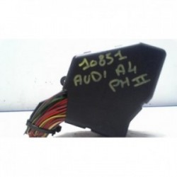 Porte fusible AUDI A4 2...