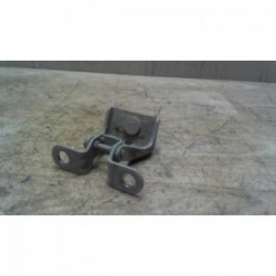 Charniere de porte arriere...