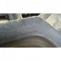 Support de pare chocs...