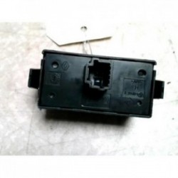 Bouton de warning RENAULT...