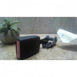 Attache ceinture arriere...