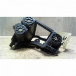 Support de pare chocs...