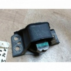 Support moteur droit...