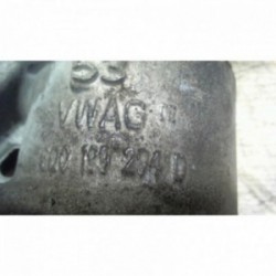 Support moteur droit...