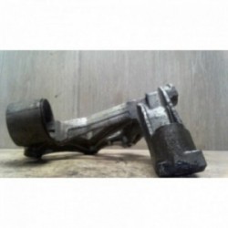 Support moteur gauche...