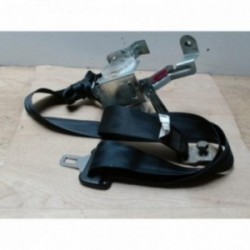 Attache ceinture arriere...