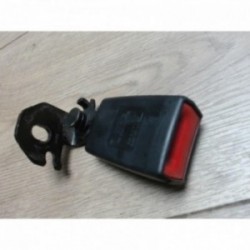 Attache ceinture arriere...