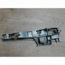 Support poignee porte avant...