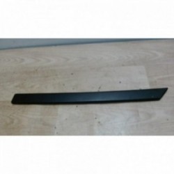 Baguette de porte avant...