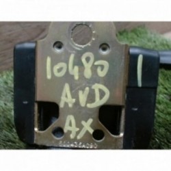 Ceinture avant droit...