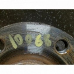 Moyeu arriere droit AUDI A4...