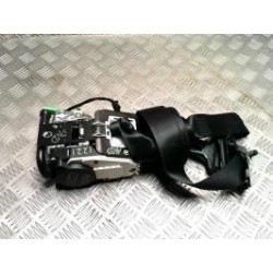 Ceinture avant droit...