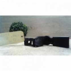 Attache ceinture arriere...