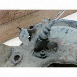 Moyeu arriere droit...