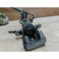 Etrier arriere droit...