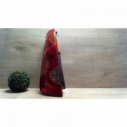 Feu arriere principal...