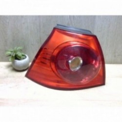 Feu arriere principal...