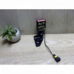 Attache ceinture arriere...