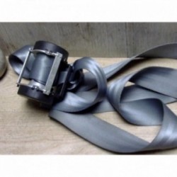 Ceinture arriere droit...