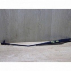 Bras essuie glace avant...