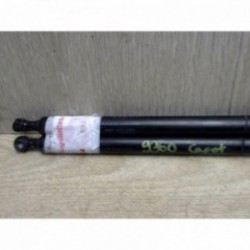 Verin de capot MERCEDES...