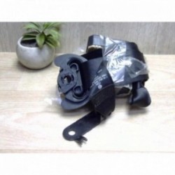 Ceinture arriere droit...