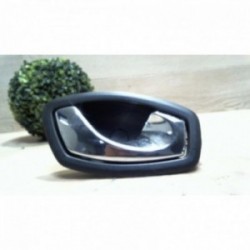 Poignee interieur arriere...