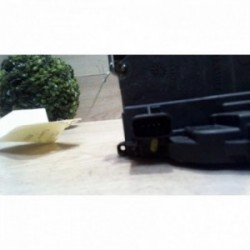 Serrure avant droit RENAULT...