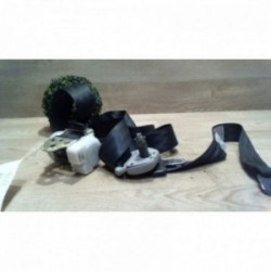 Ceinture arriere droit...