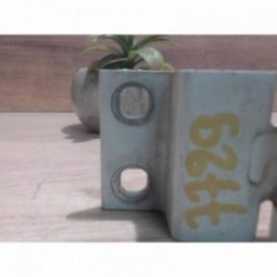 Charniere de porte arriere...