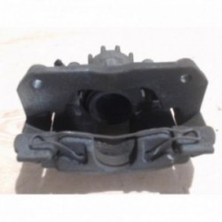 Etrier avant gauche...