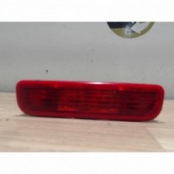 Feu arriere stop central...