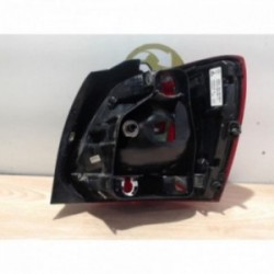 Feu arriere principal...