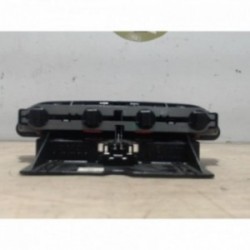 Feu arriere stop central...