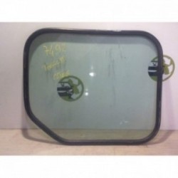 Vitre porte coffre gauche...