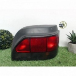 Feu arriere principal droit...