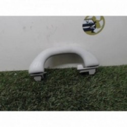 Poignee de maintien arriere...