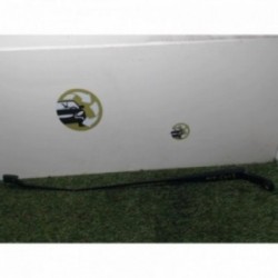 Bras essuie glace avant...