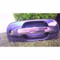 Poignee porte avant droit...