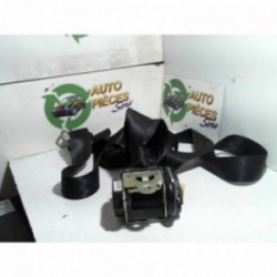 Ceinture avant droit...