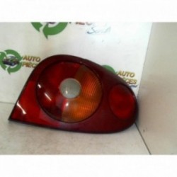 Feu arriere principal droit...