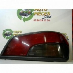 Feu arriere principal droit...