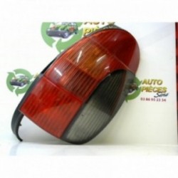 Feu arriere principal droit...