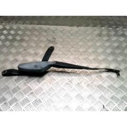 Bras essuie glace avant...