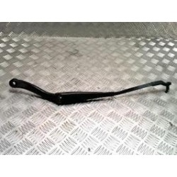 Bras essuie glace avant...