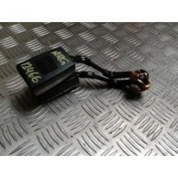 Attache ceinture arriere...