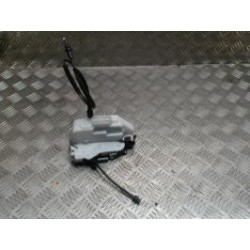 Serrure avant gauche...