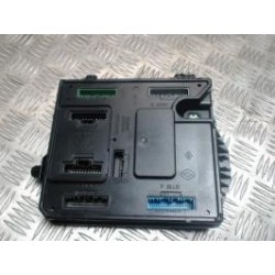 Boitier BSI RENAULT SCENIC...